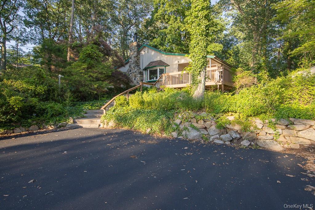 Single Family Bluff  Orange County, NY 10925, MLS-958378-15