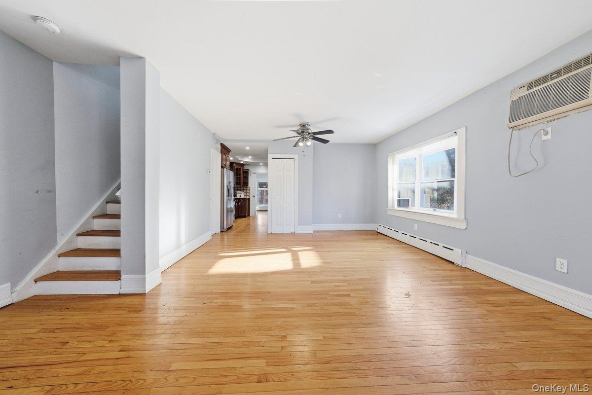 Single Family Crescent  Westchester County, NY 10704, MLS-958381-10