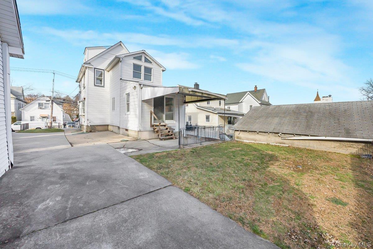 Single Family Crescent  Westchester County, NY 10704, MLS-958381-26