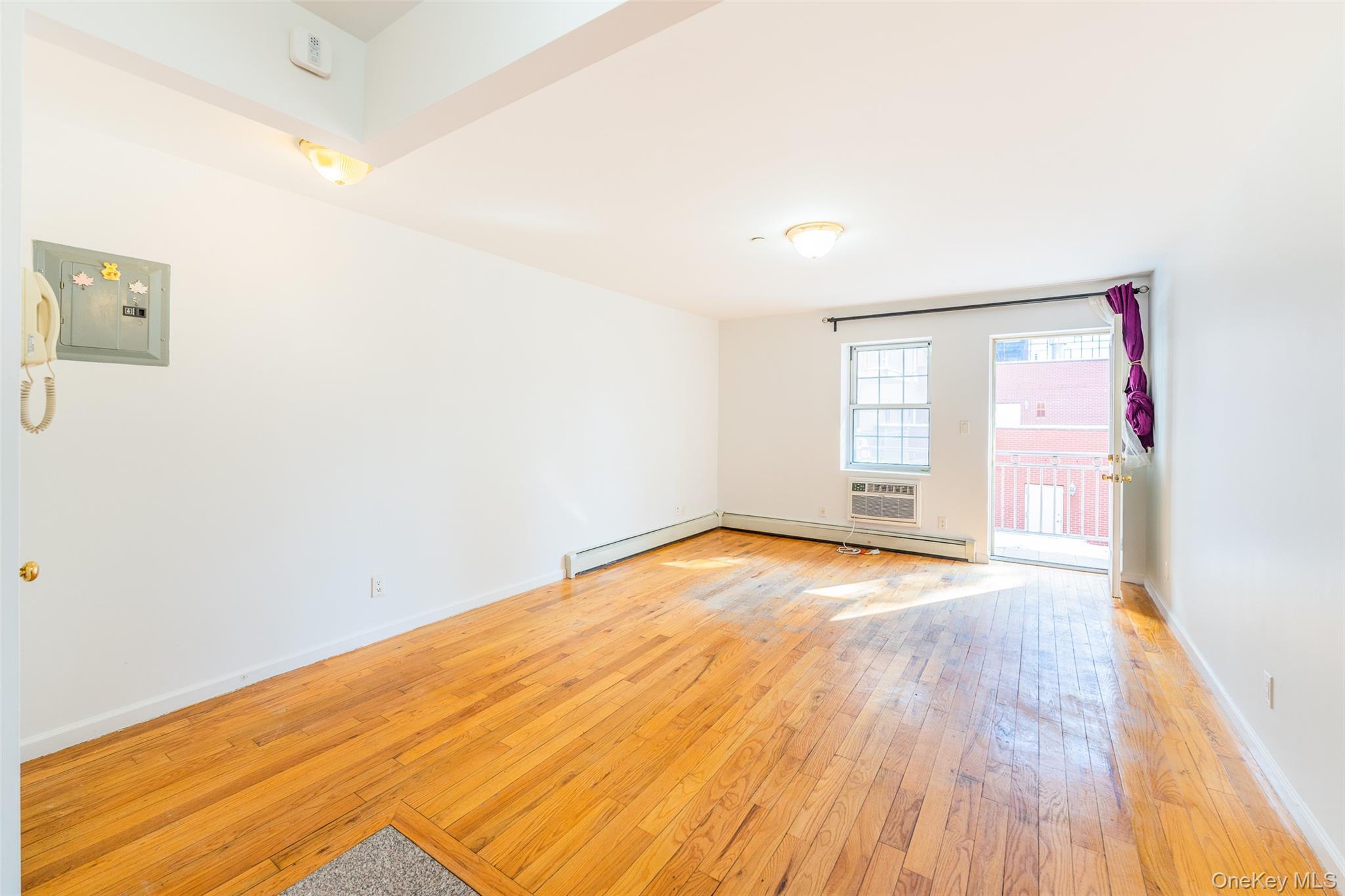 Condo Leavitt Queens, NY 11354, MLS-958406-15
