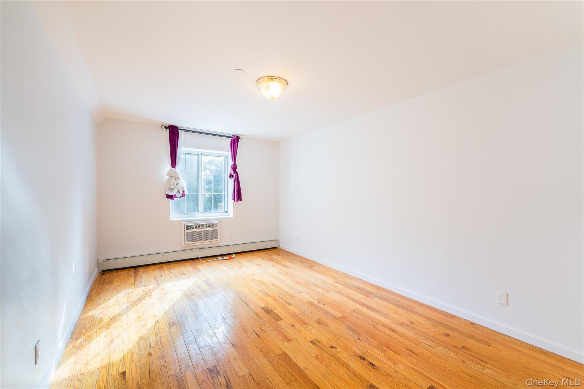 Condo Leavitt Queens, NY 11354, MLS-958406-6