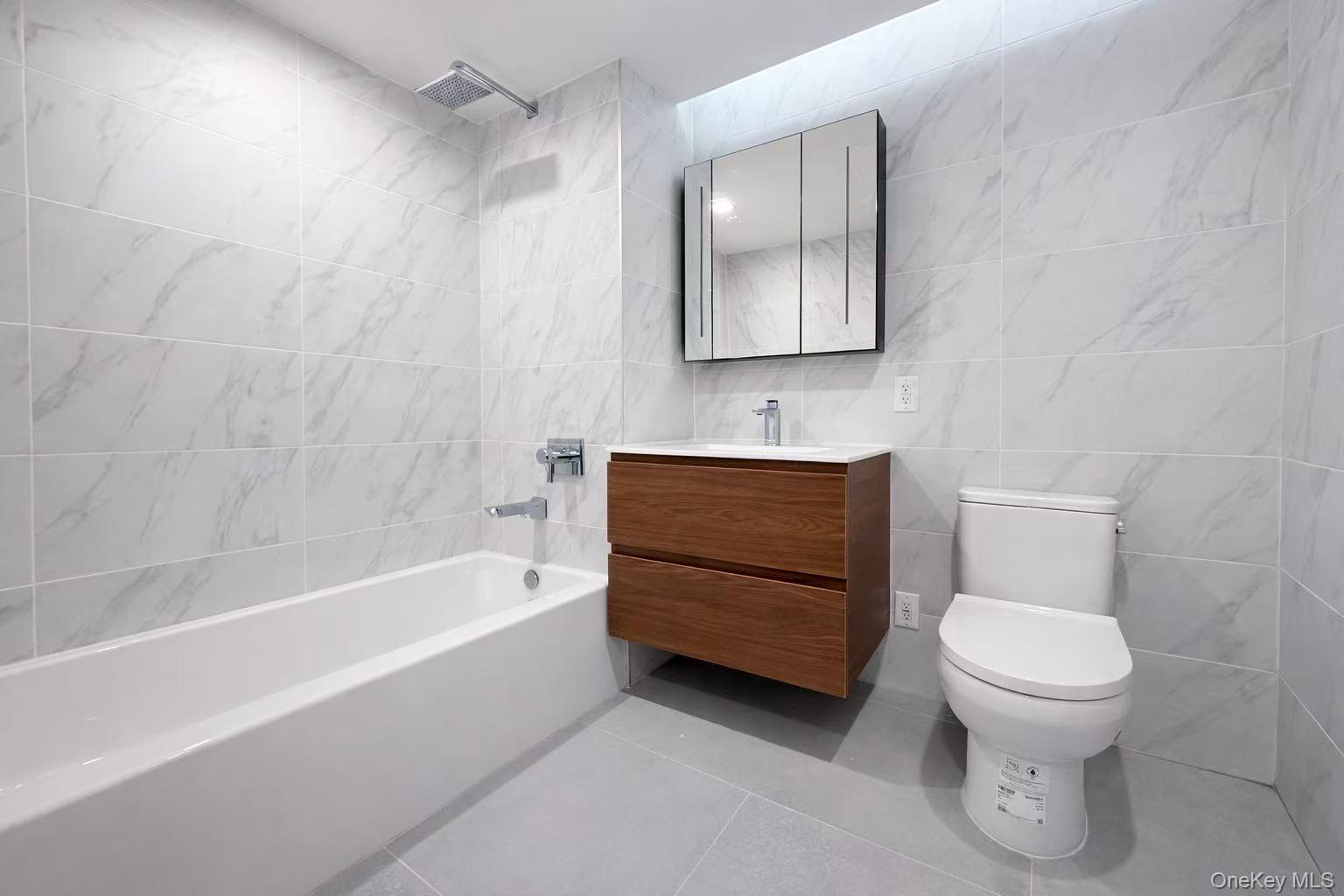 Condo Northern  Queens, NY 11354, MLS-958414-7