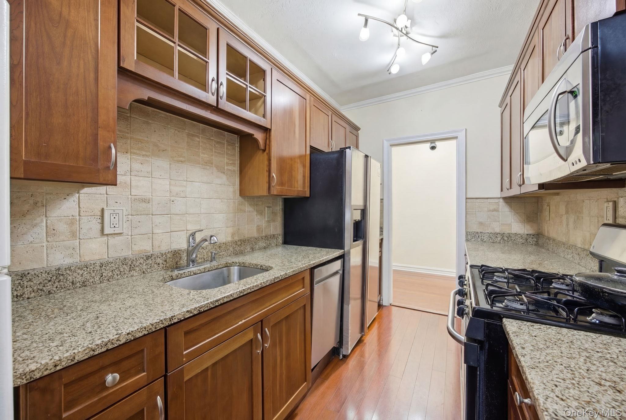 Apartment Cruger  Bronx, NY 10462, MLS-958430-6