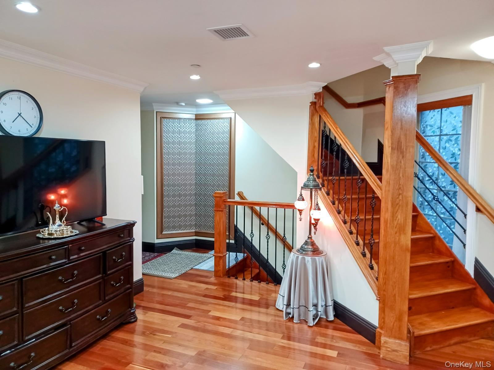 Single Family Kew Gardens  Queens, NY 11415, MLS-958439-11