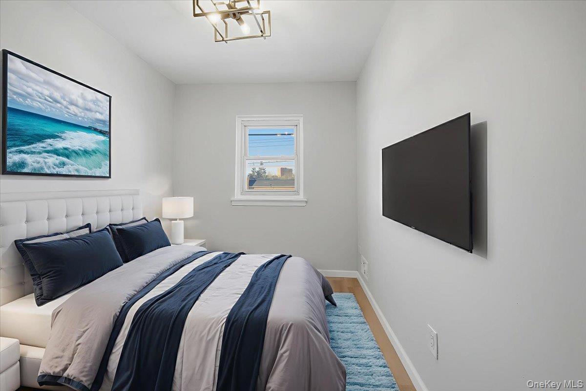 Single Family Baychester  Bronx, NY 10466, MLS-958454-12