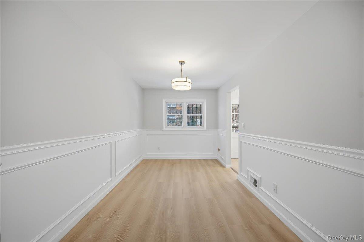 Single Family Baychester  Bronx, NY 10466, MLS-958454-15