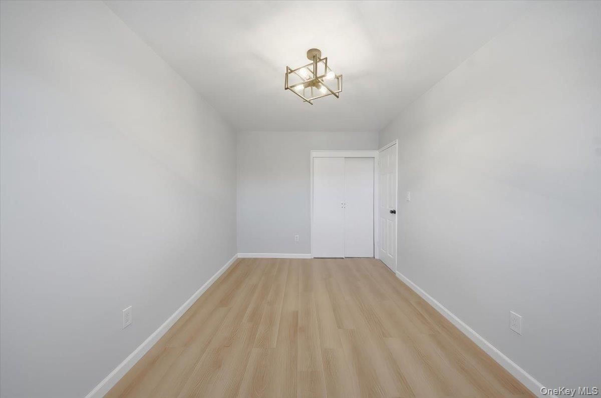 Single Family Baychester  Bronx, NY 10466, MLS-958454-21