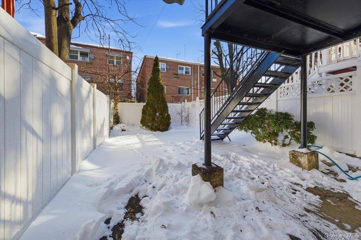 Single Family Baychester  Bronx, NY 10466, MLS-958454-24