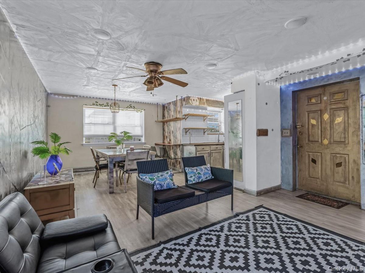 Condo Beach 60th  Queens, NY 11692, MLS-958471-4