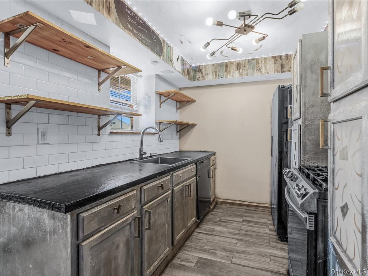 Condo Beach 60th  Queens, NY 11692, MLS-958471-8