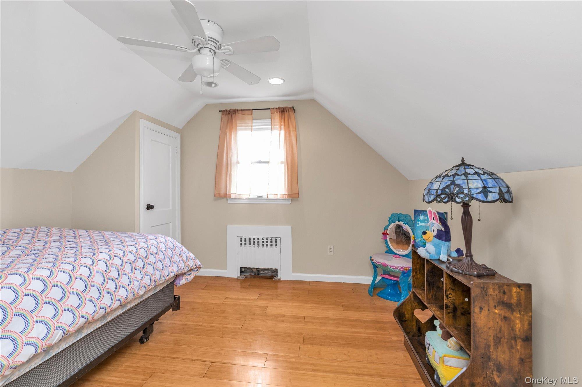 Single Family Roxbury  Nassau County, NY 11572, MLS-958504-17