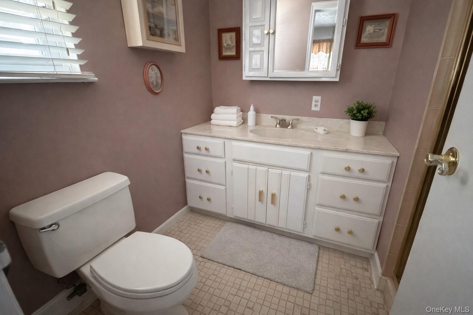 Single Family Palm  Suffolk County, NY 11784, MLS-958517-13