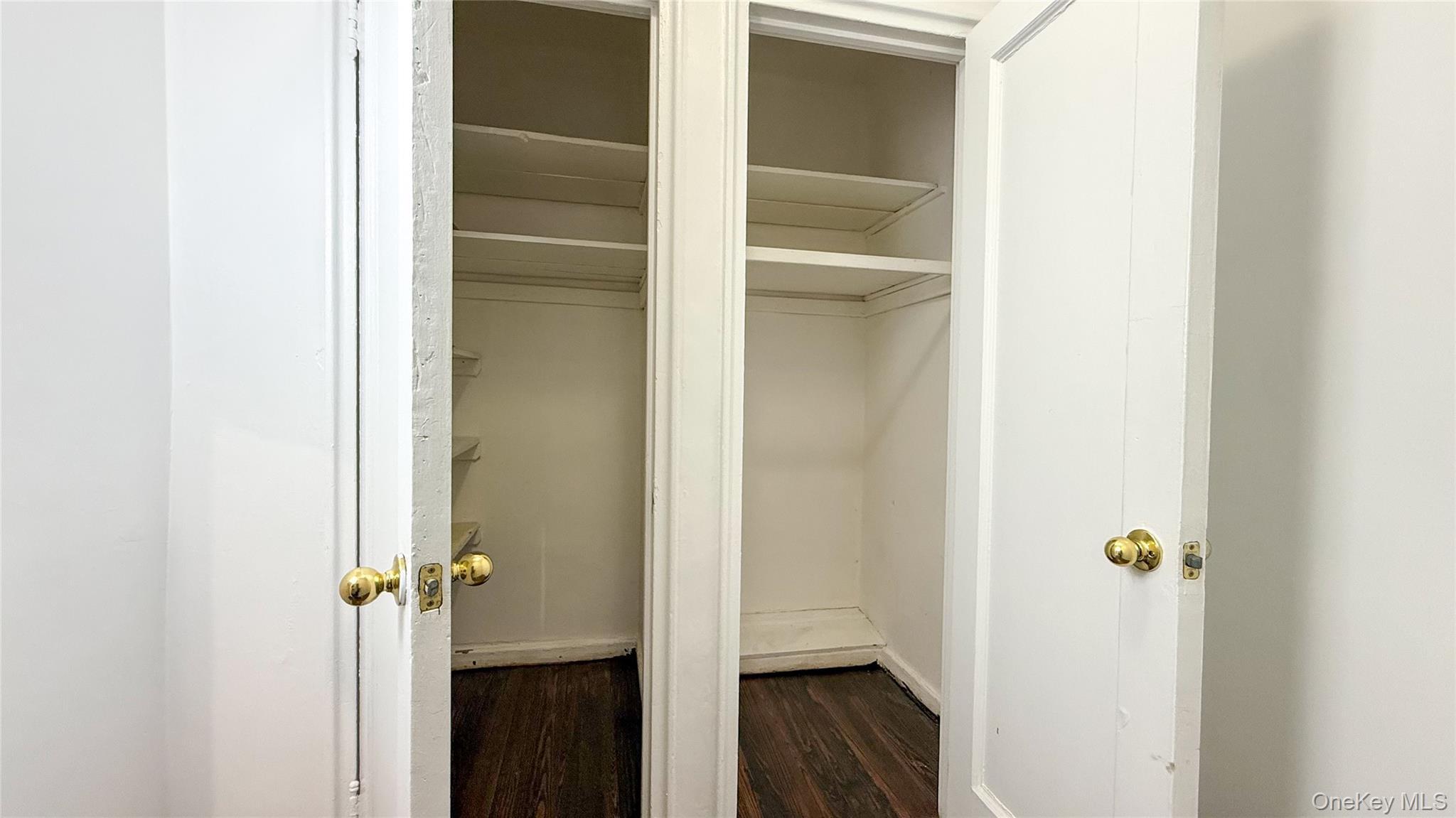 Apartment Boston  Bronx, NY 10462, MLS-958519-11