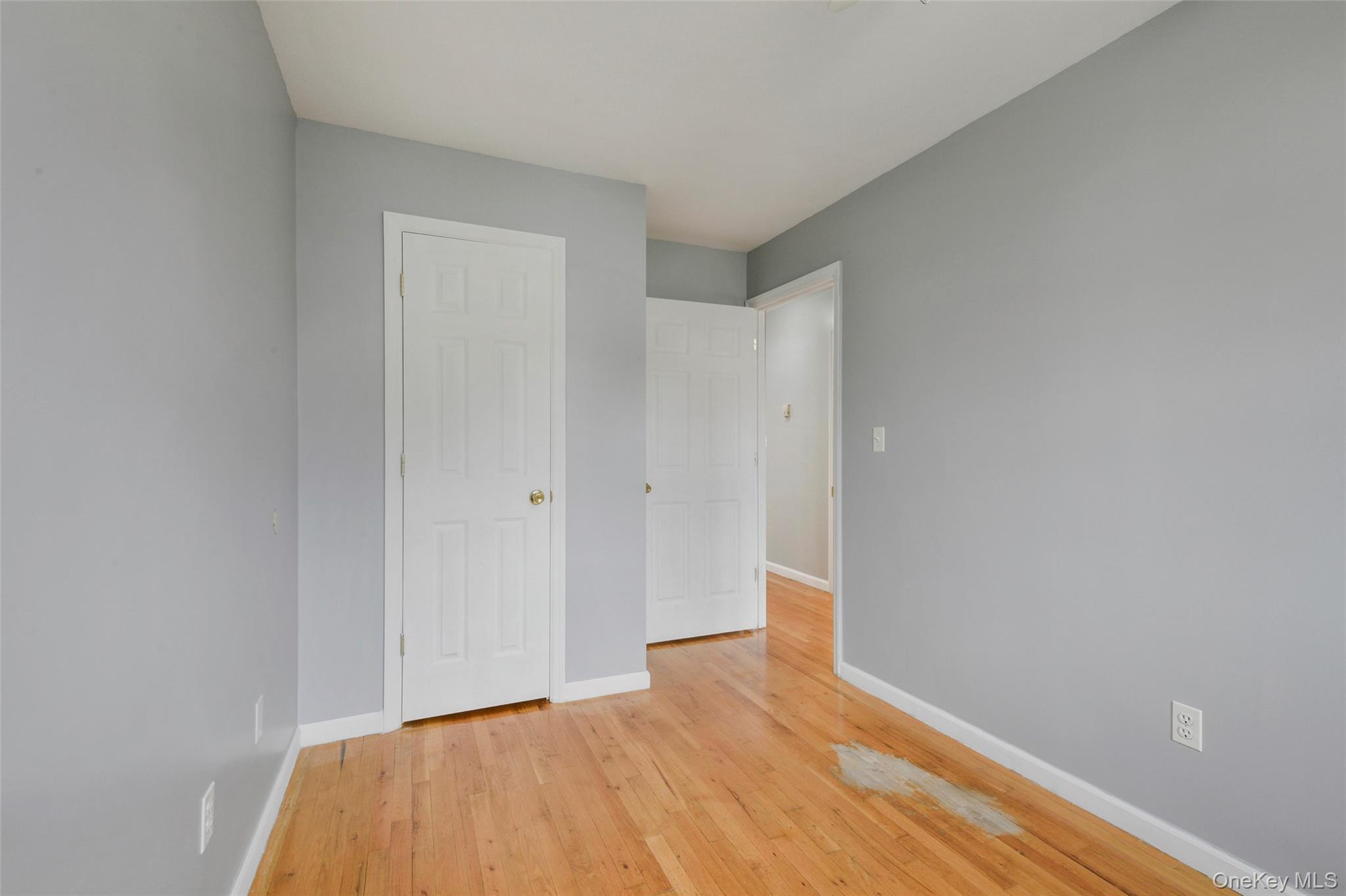 Apartment Huguenot Avenue Bronx, NY 10475, MLS-958525-20
