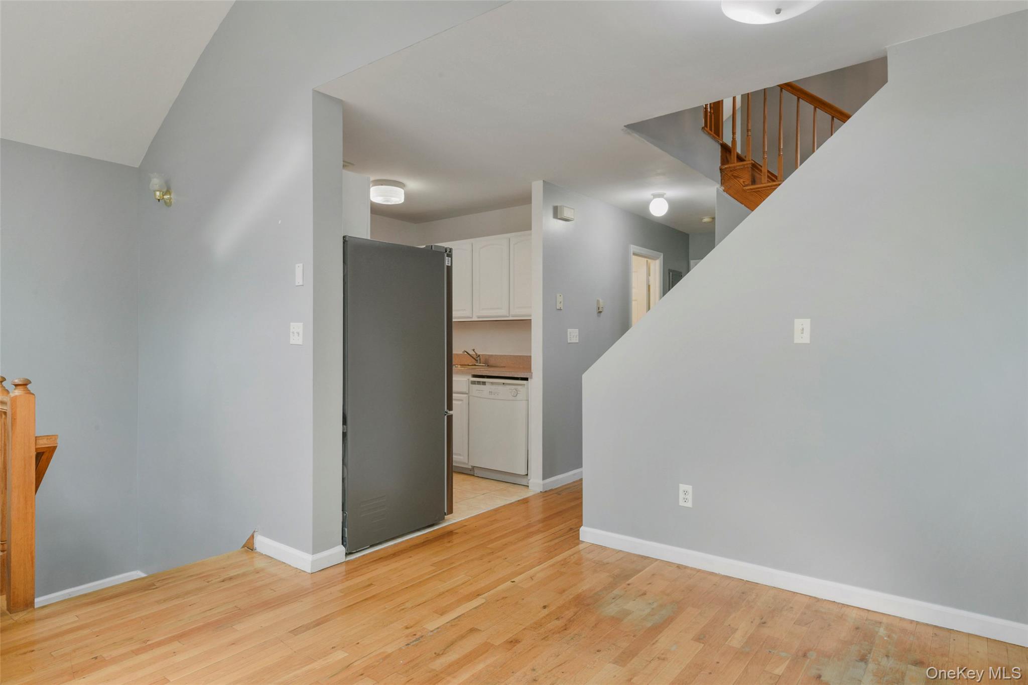 Apartment Huguenot Avenue Bronx, NY 10475, MLS-958525-6