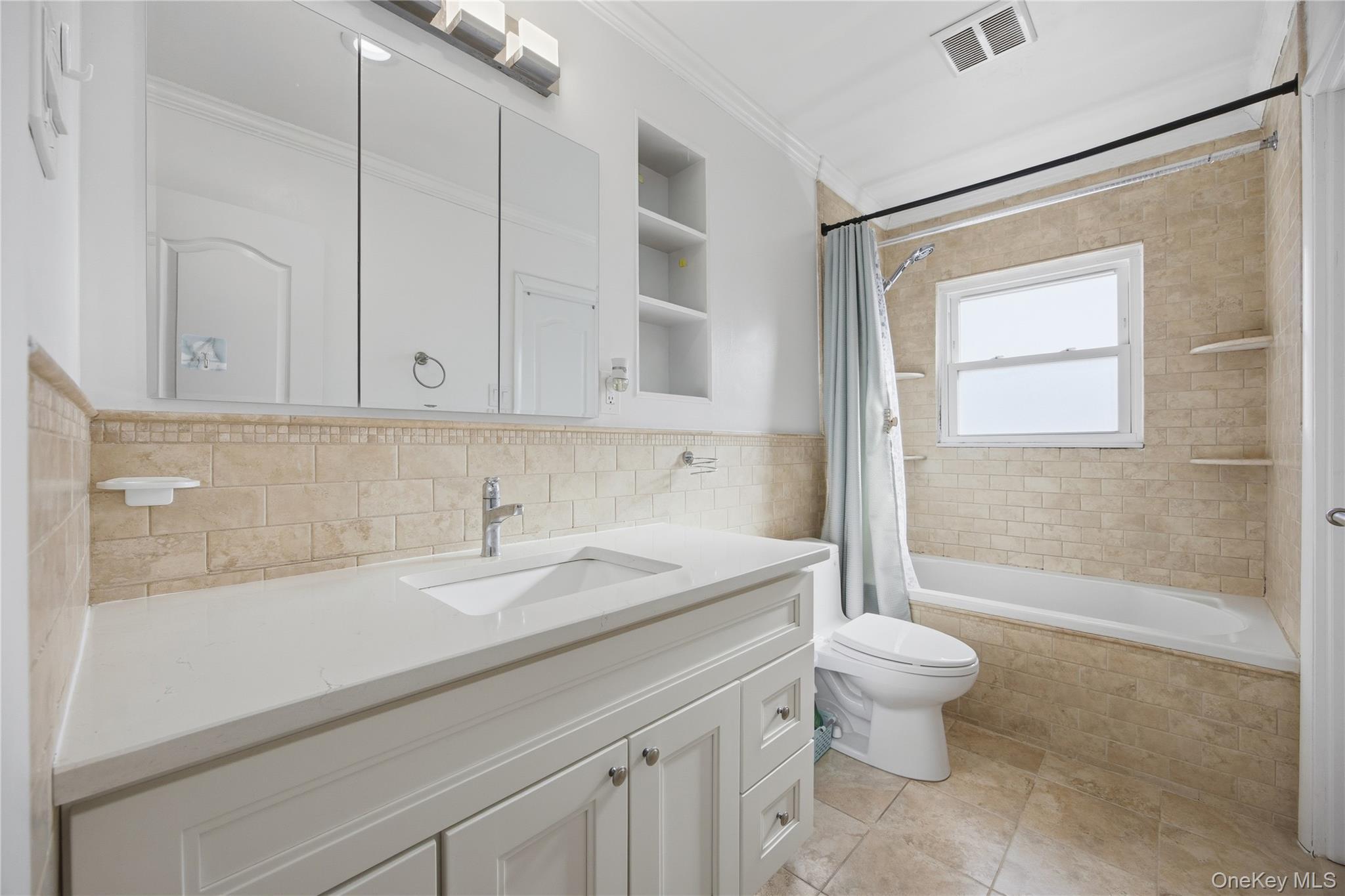 Single Family Douglaston Parkway  Queens, NY 11362, MLS-958543-10