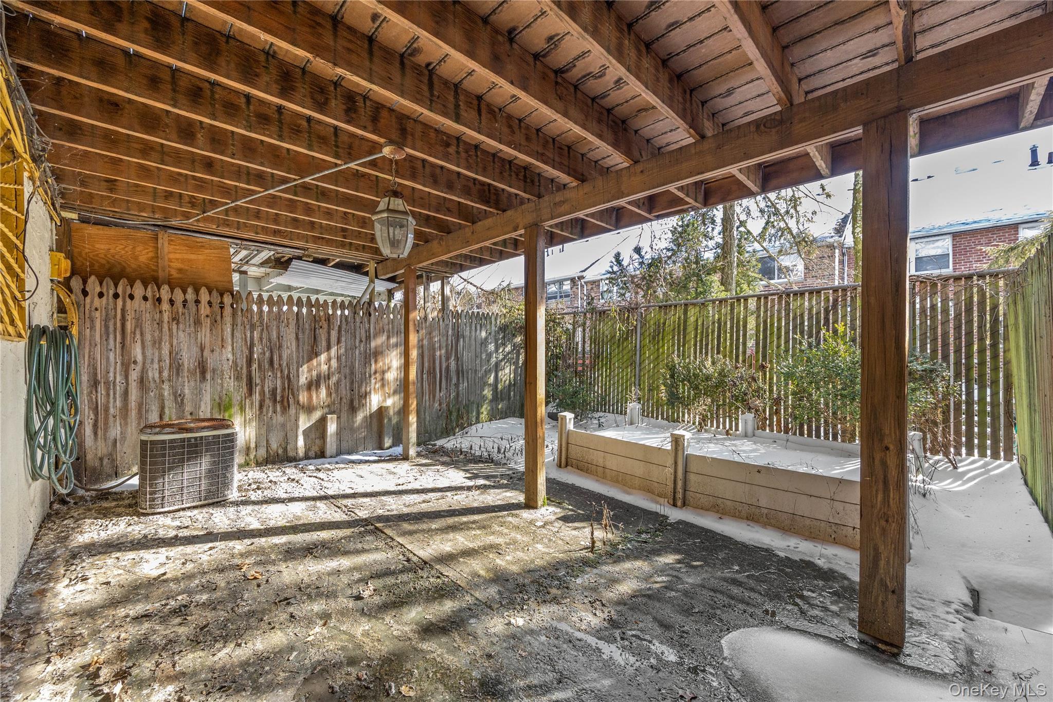 Single Family Douglaston Parkway  Queens, NY 11362, MLS-958543-17