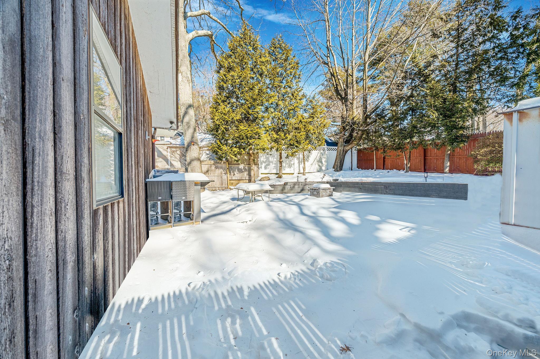 Single Family Hempstead  Suffolk County, NY 11789, MLS-958580-29