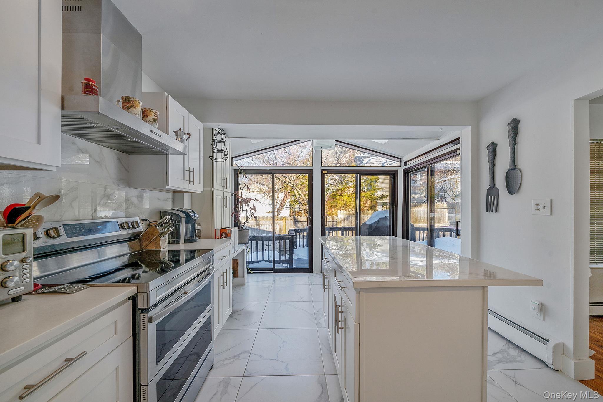 Single Family Hempstead  Suffolk County, NY 11789, MLS-958580-3