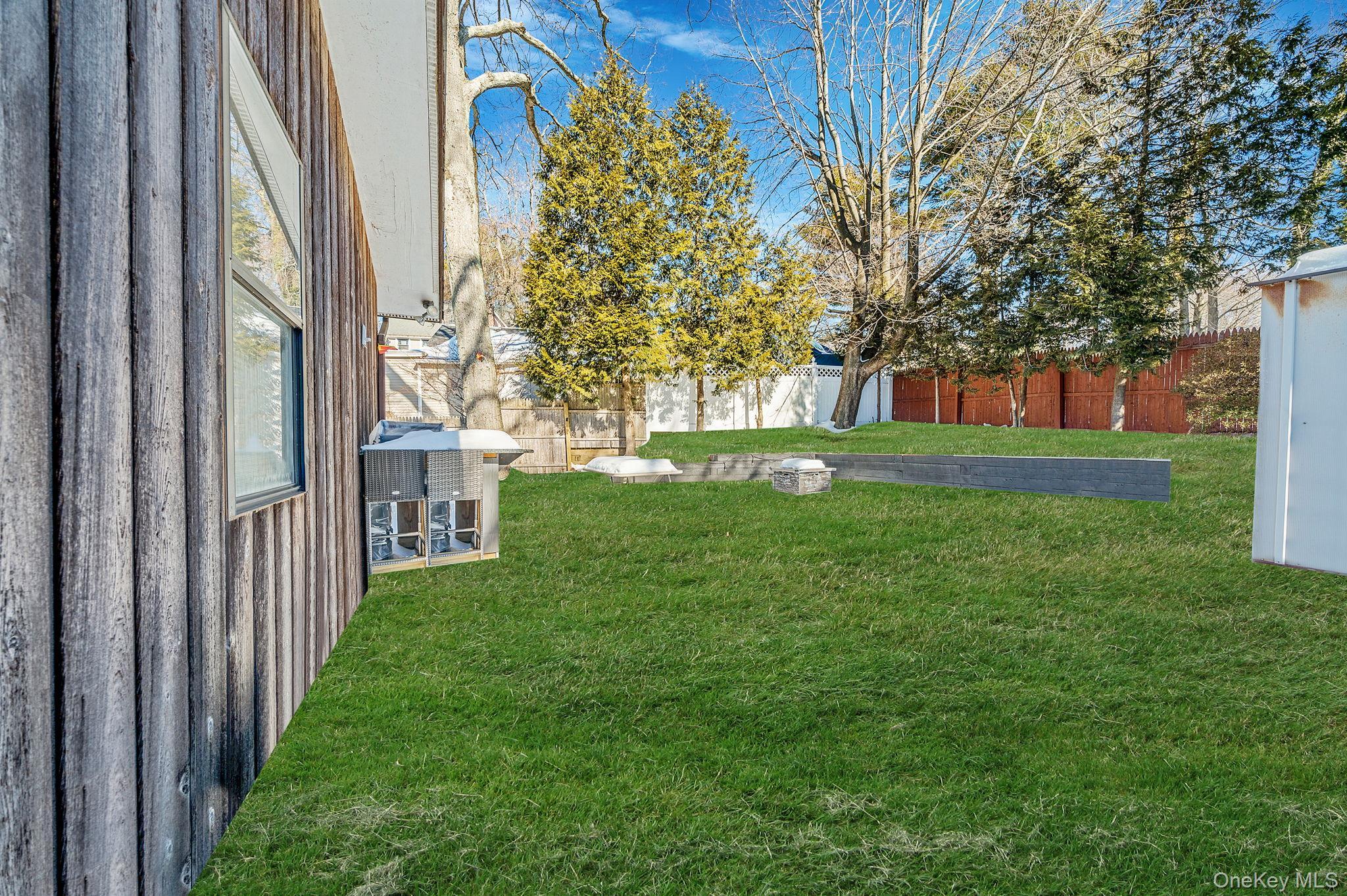 Single Family Hempstead  Suffolk County, NY 11789, MLS-958580-30