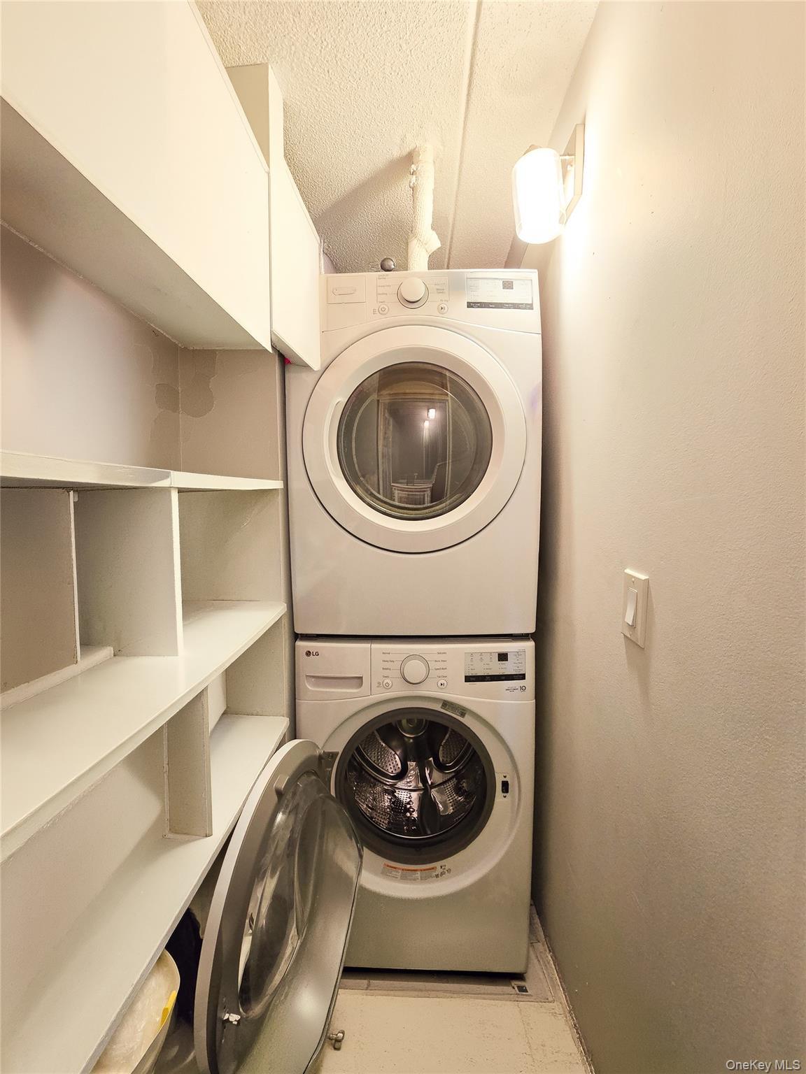 Condo 147th  Queens, NY 11354, MLS-958582-13