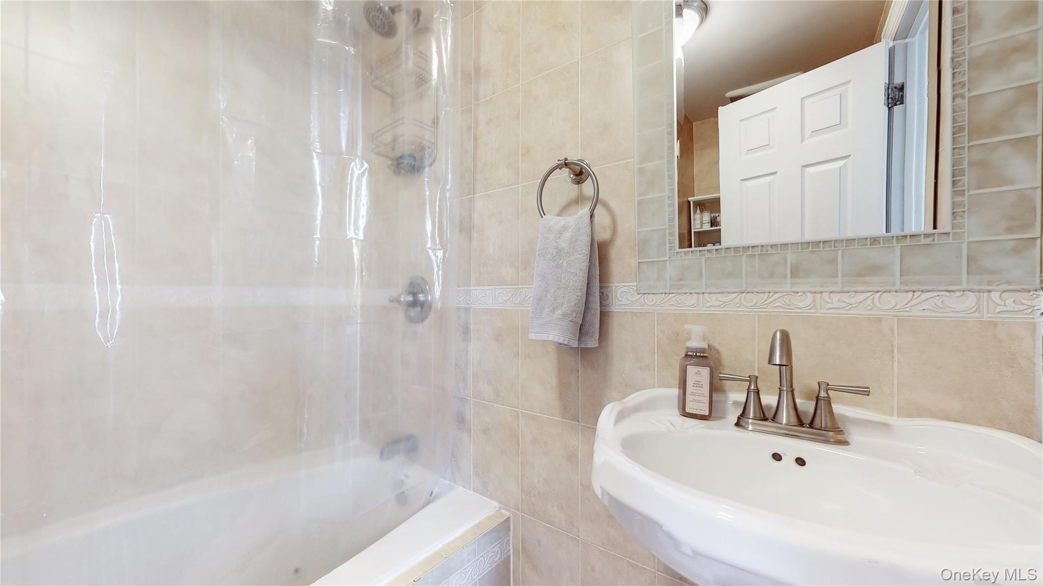 Single Family 133rd  Queens, NY 11420, MLS-958583-8