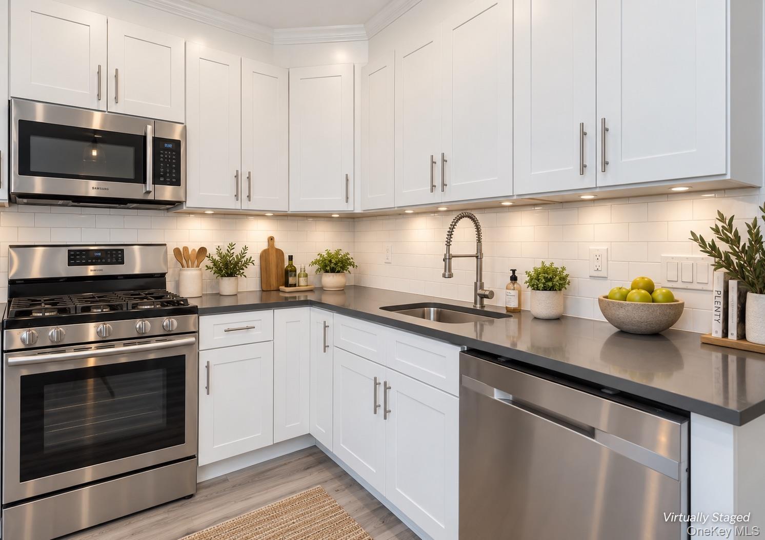 Single Family 80th Street  Queens, NY 11370, MLS-958614-2