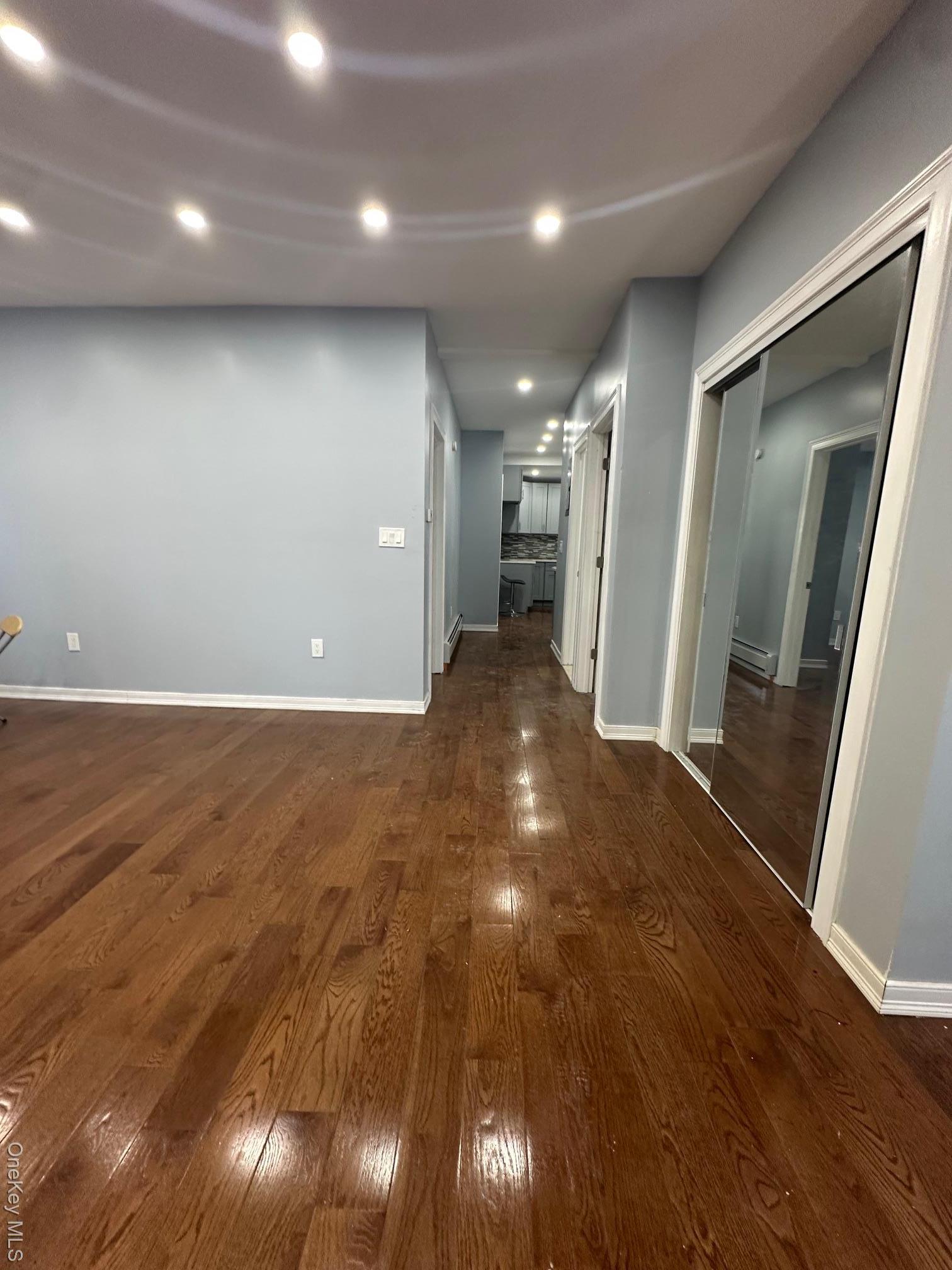 Single Family Pearl  Queens, NY 11691, MLS-958620-8