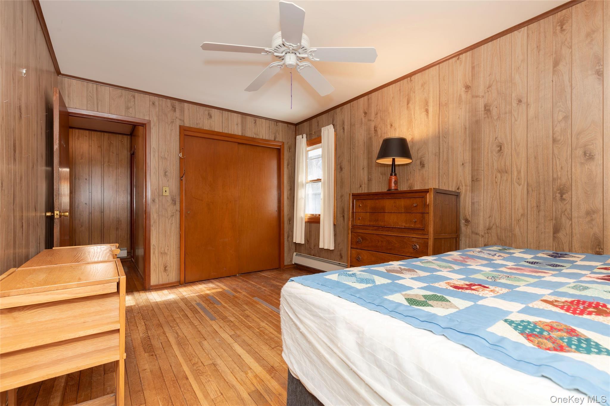 Single Family Beach  Bronx, NY 10464, MLS-958647-2