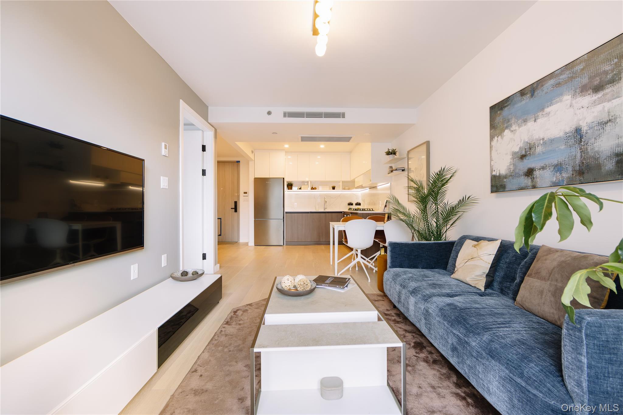 Condo Northern  Queens, NY 11354, MLS-958658-6