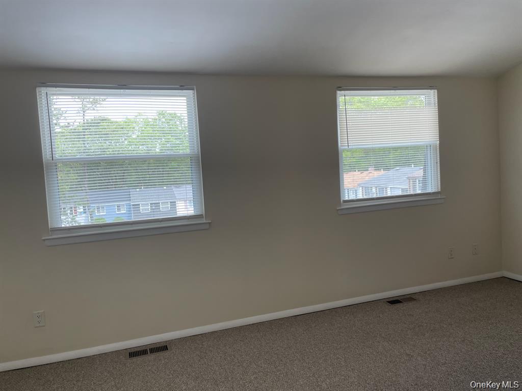 Condo Hill  Suffolk County, NY 11933, MLS-958659-9