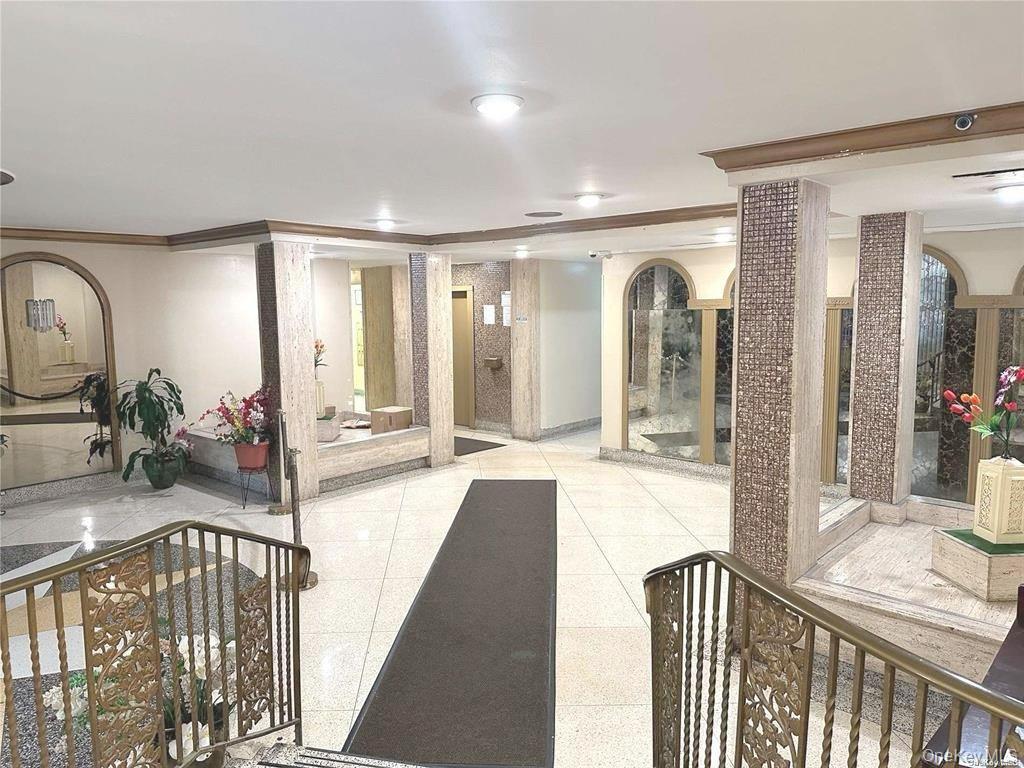 Coop 37  Queens, NY 11354, MLS-958665-11