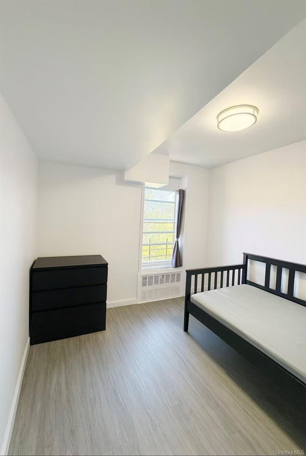 Coop 37 Queens, NY 11354, MLS-958665-3