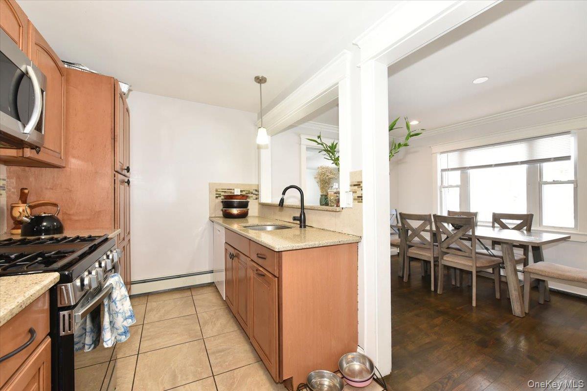 Single Family Arnold  Suffolk County, NY 11953, MLS-958705-11