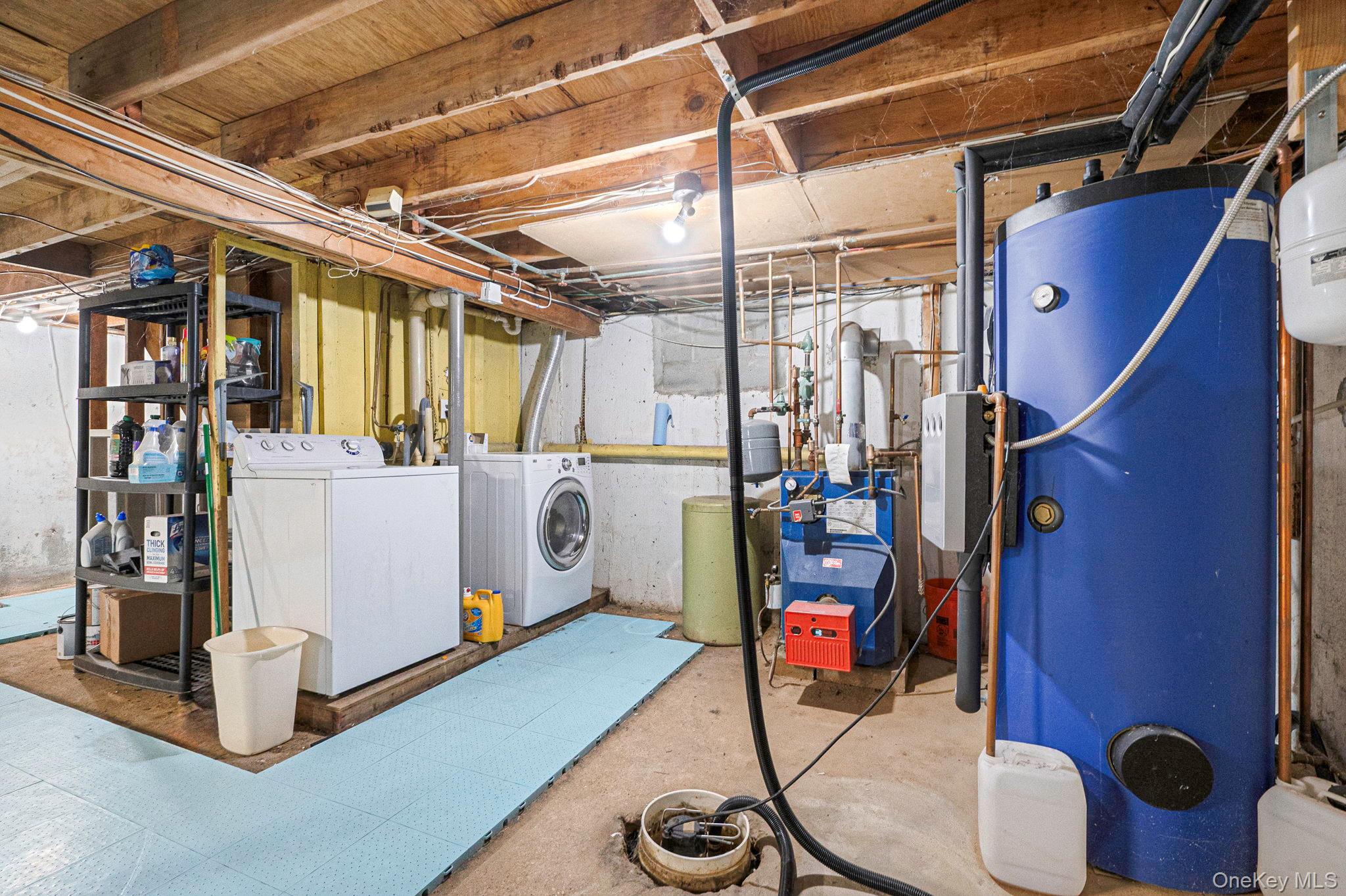 Single Family Rugby  Suffolk County, NY 11967, MLS-958737-32