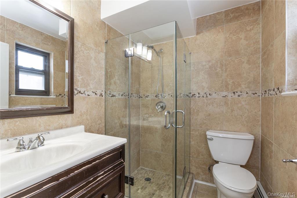 Condo Queens  Queens, NY 11374, MLS-958761-16
