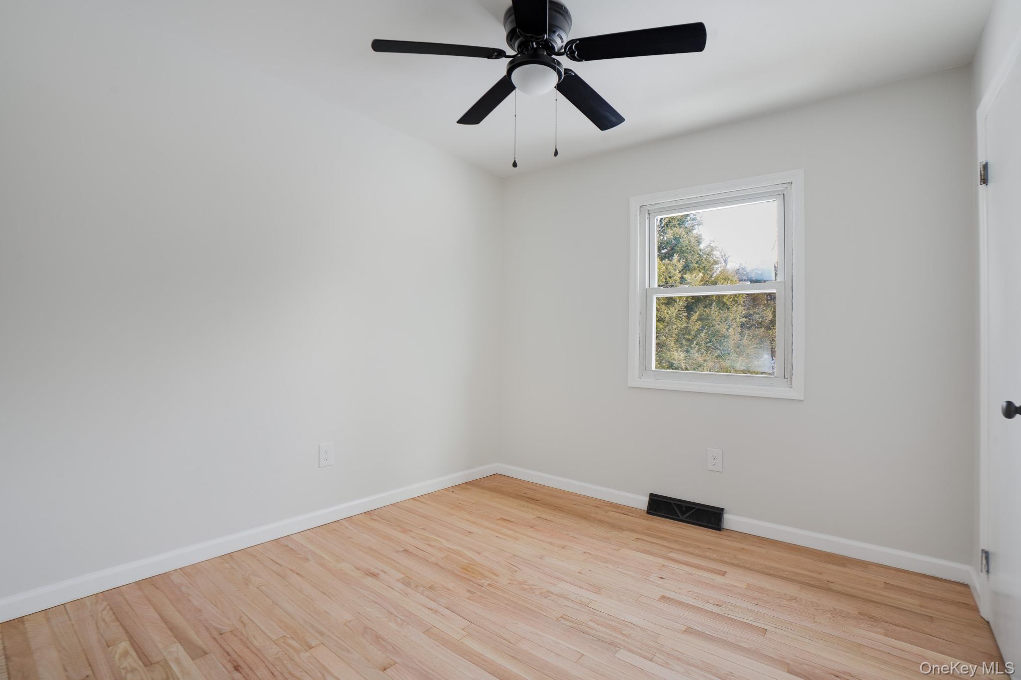 Single Family Twin Arch Orange County, NY 12575, MLS-958762-10