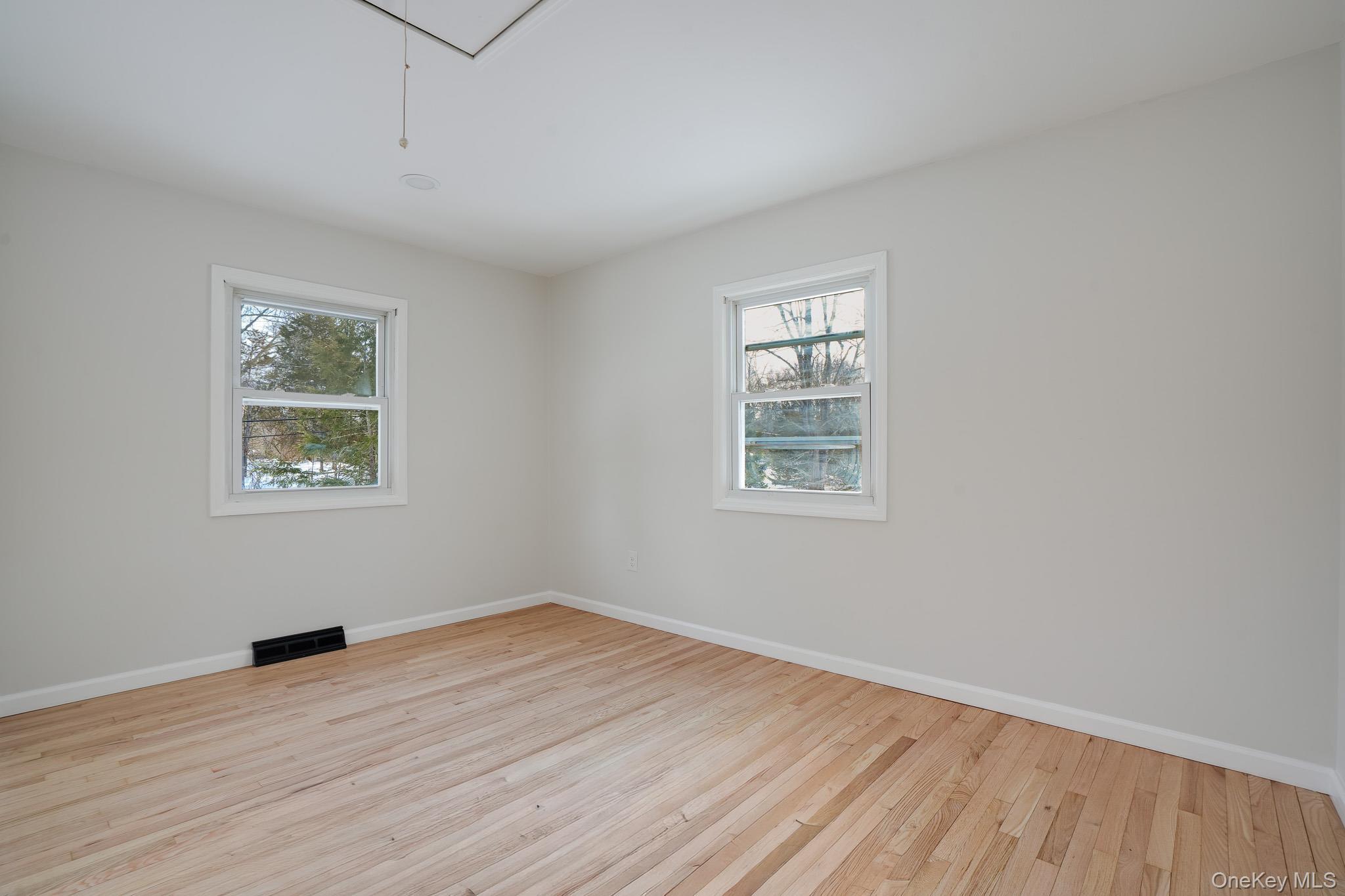 Single Family Twin Arch Orange County, NY 12575, MLS-958762-12