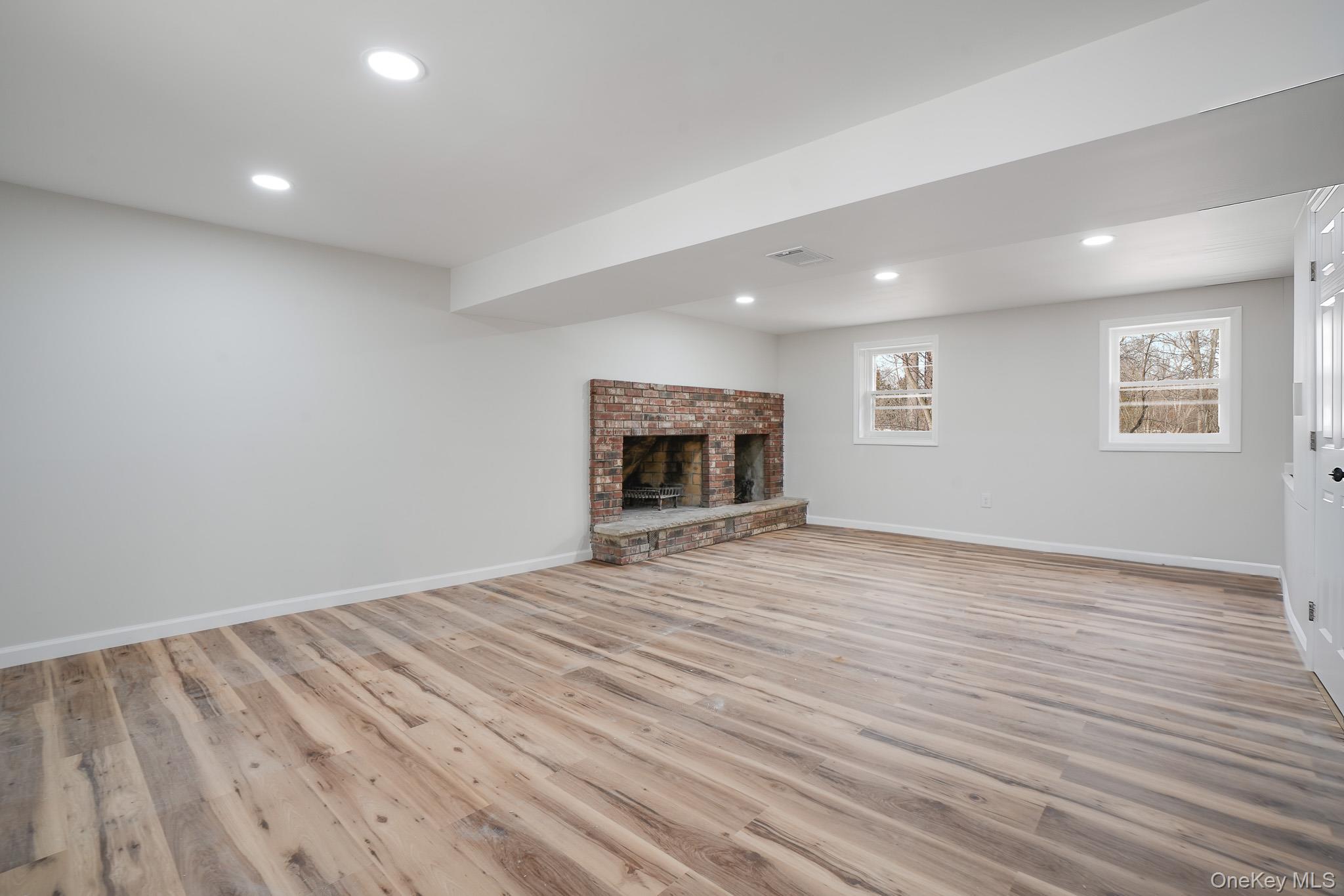 Single Family Twin Arch Orange County, NY 12575, MLS-958762-19