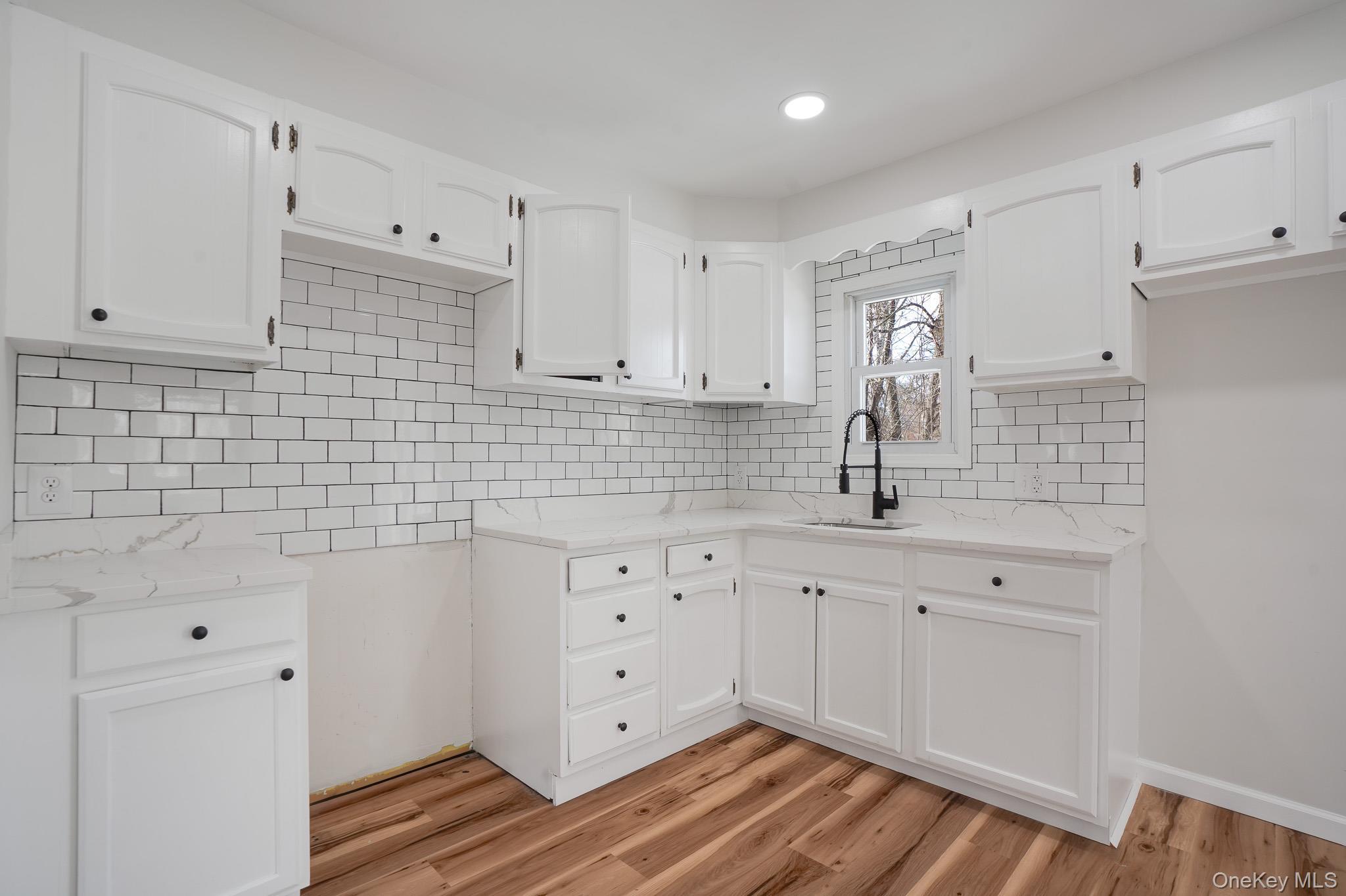 Single Family Twin Arch Orange County, NY 12575, MLS-958762-7