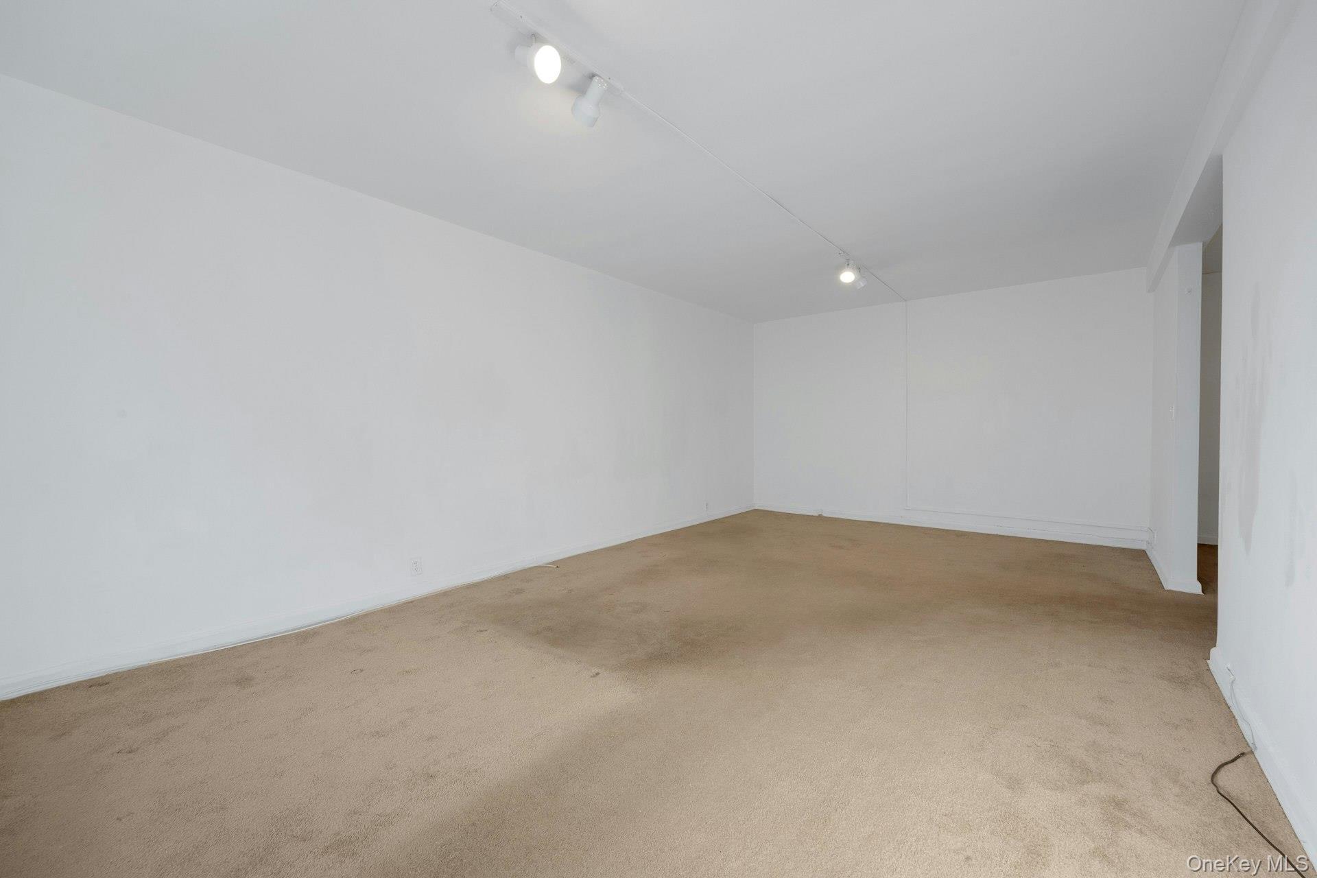 Coop Broadway  Westchester County, NY 10601, MLS-958795-7