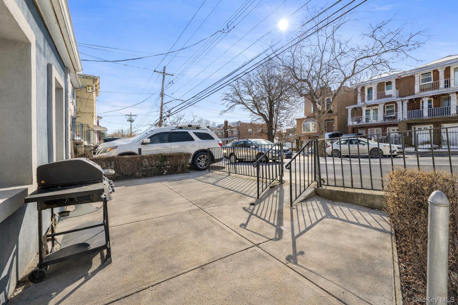 Single Family 216th  Bronx, NY 10469, MLS-958823-12