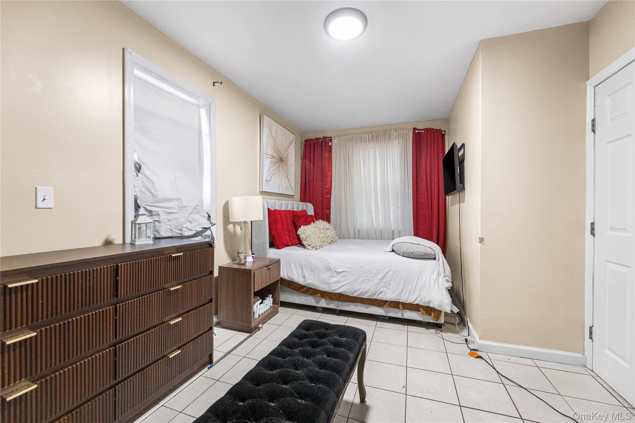 Single Family 216th Bronx, NY 10469, MLS-958823-8