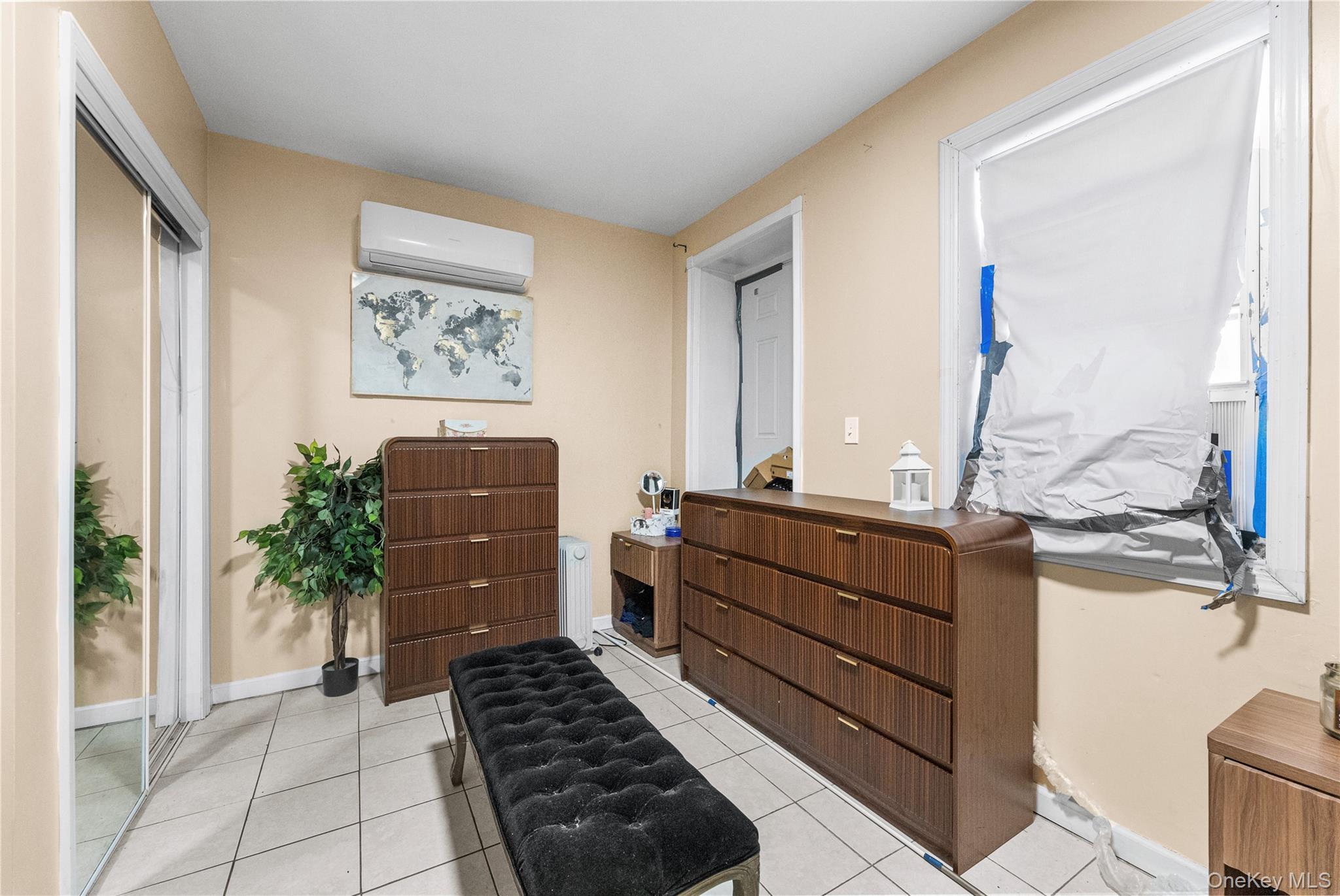 Single Family 216th Bronx, NY 10469, MLS-958823-9