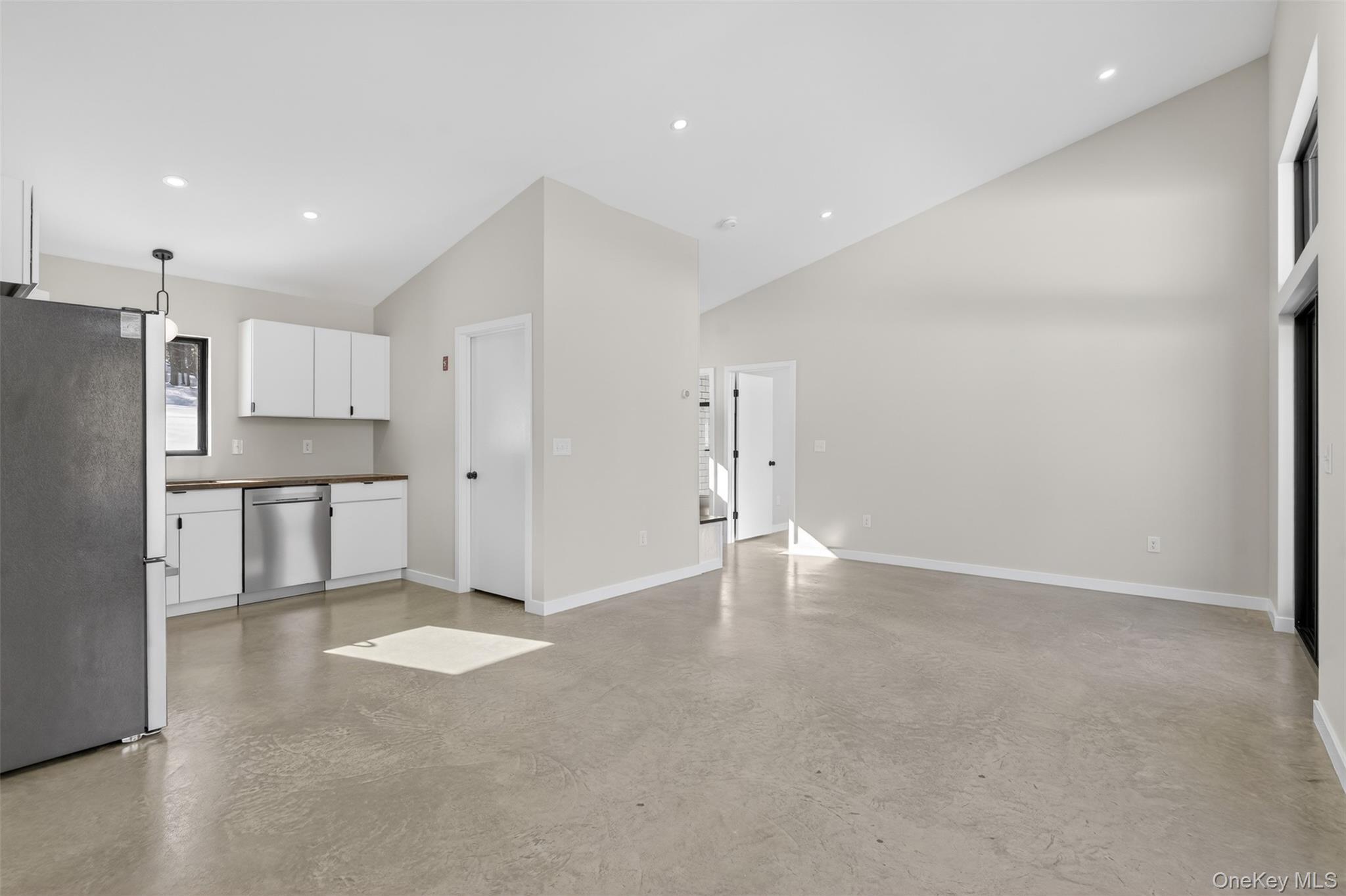 Single Family High Point Mountain Ulster County, NY 12461, MLS-958833-14