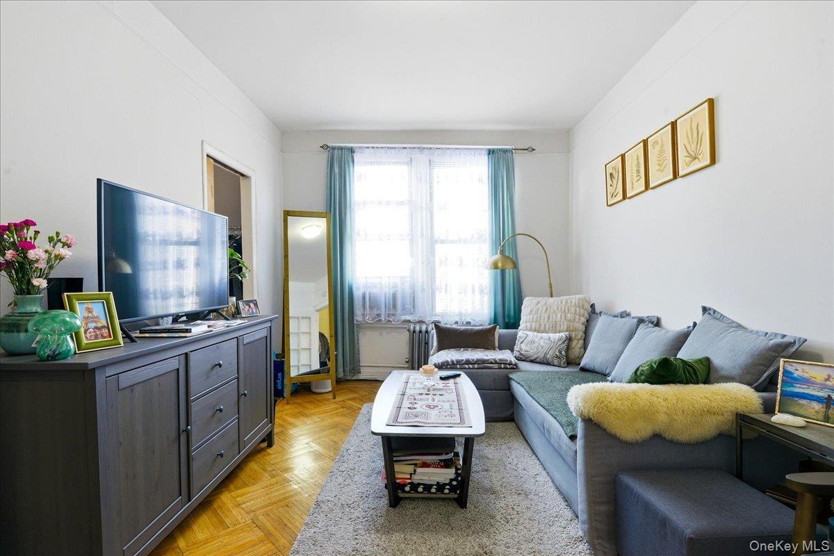 Single Family 60th Queens, NY 11378, MLS-958843-13