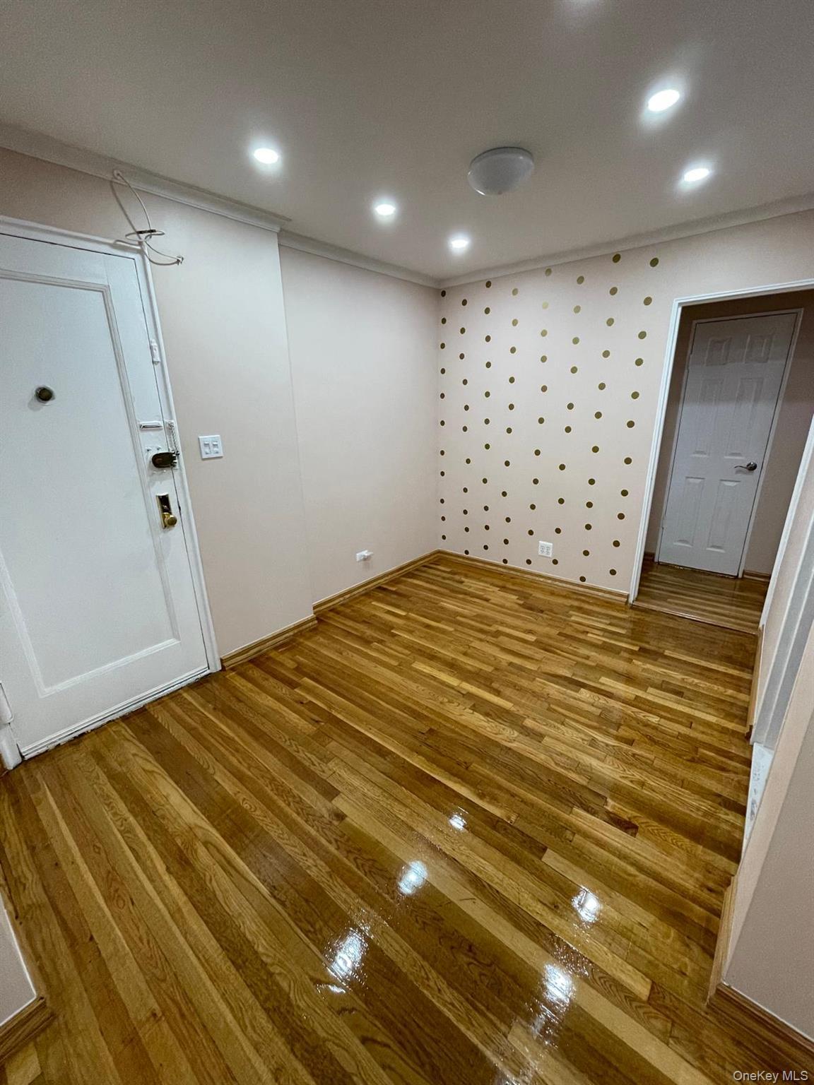 Coop 65th  Queens, NY 11375, MLS-958844-9