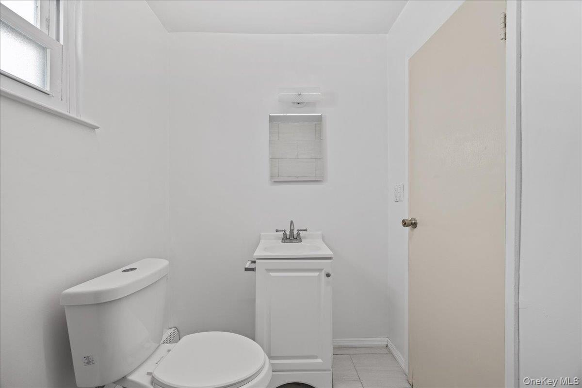 Single Family 11th  Suffolk County, NY 11746, MLS-958865-20