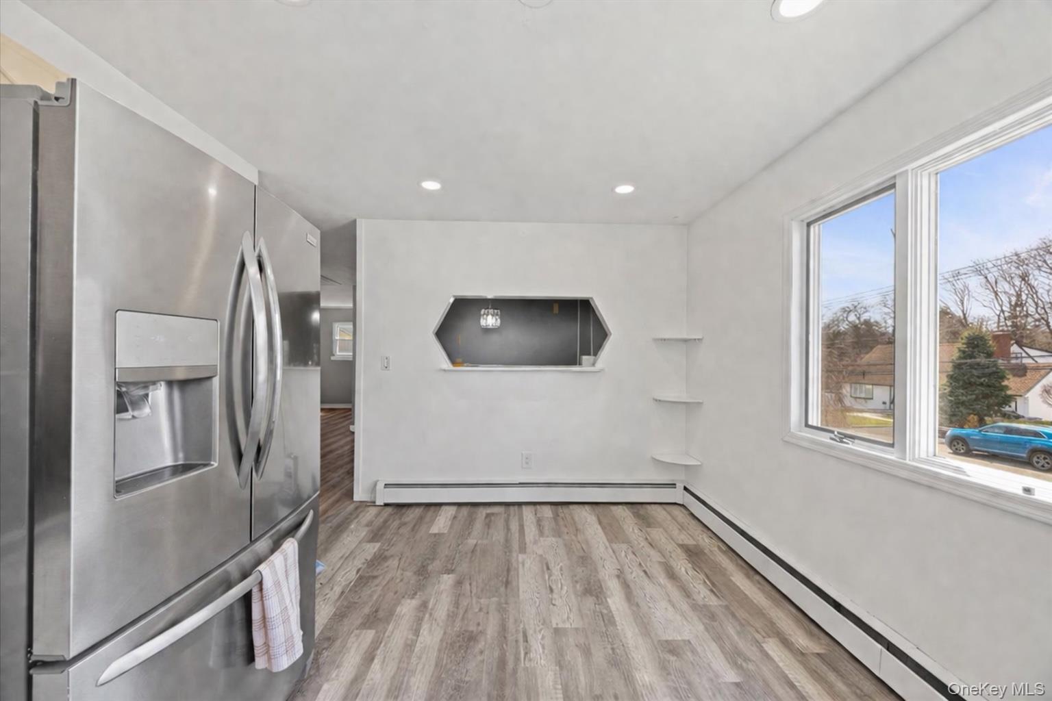 Single Family 11th  Suffolk County, NY 11746, MLS-958865-5