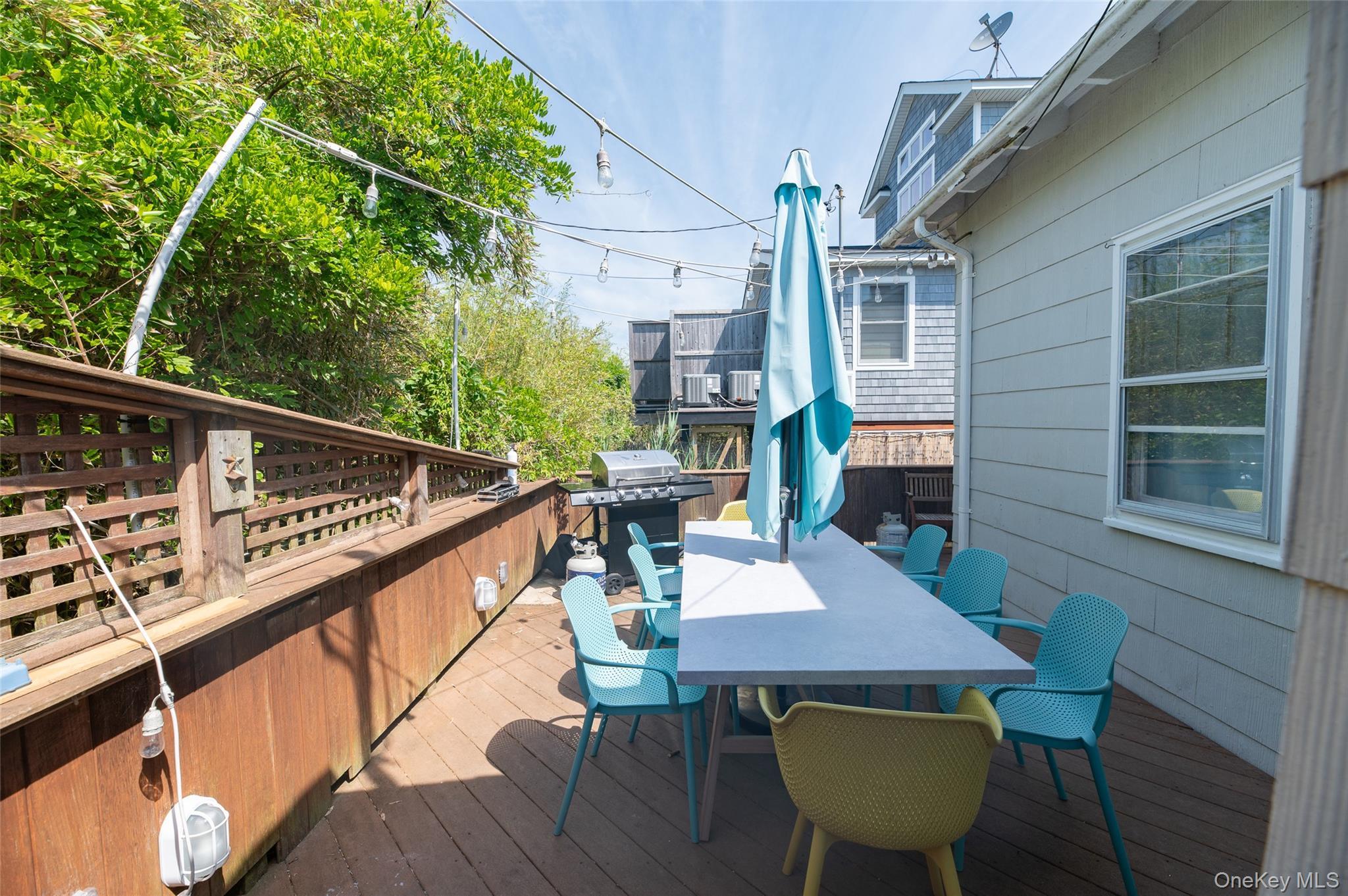 Single Family Cottage Walk Suffolk County, NY 11770, MLS-958869-21